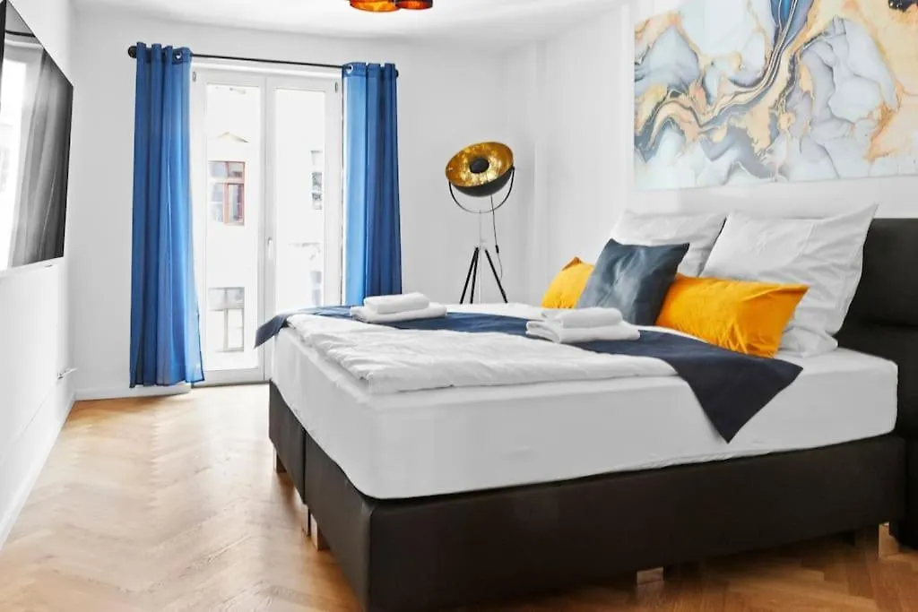Appartement Luxuriose 3-Zi-Wohnung Im Zentrum, Grosser Balkon Dresde