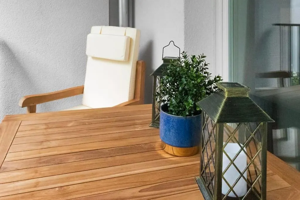 Luxuriose 3-Zi-Wohnung Im Zentrum, Grosser Balkon Δρέσδη
